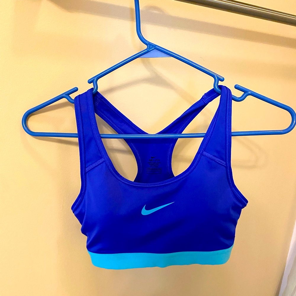 Nike sports bra